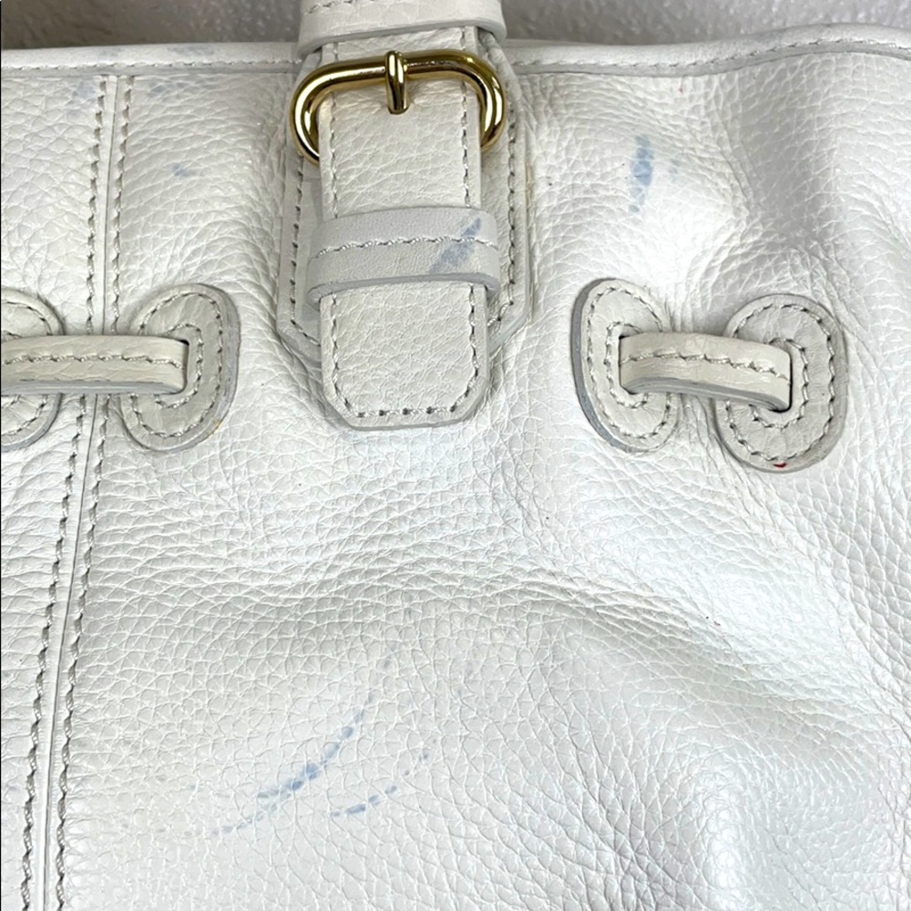 Dooney & Bourke white pebbled leather handbag - Picture 3 of 7